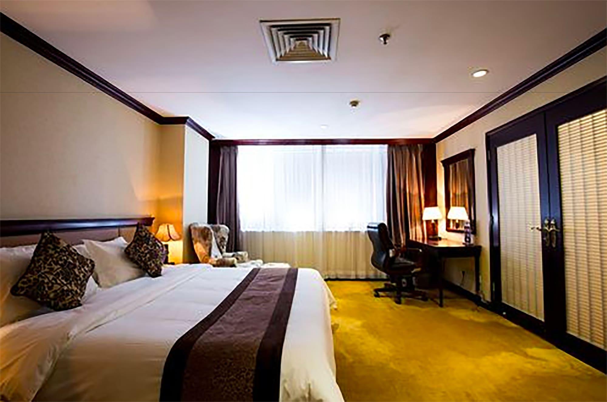 Guangzhou New Century Hotel Exterior foto