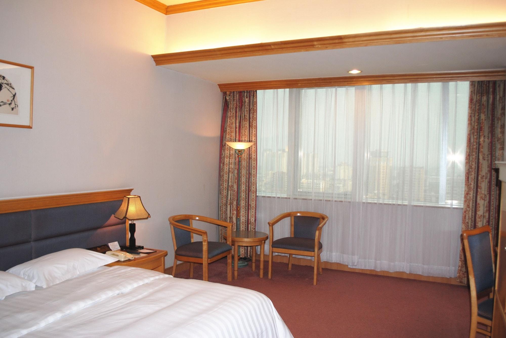 Guangzhou New Century Hotel Exterior foto