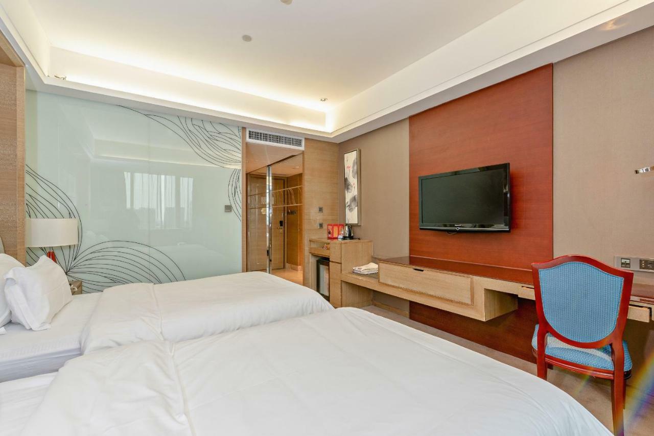 Guangzhou New Century Hotel Exterior foto
