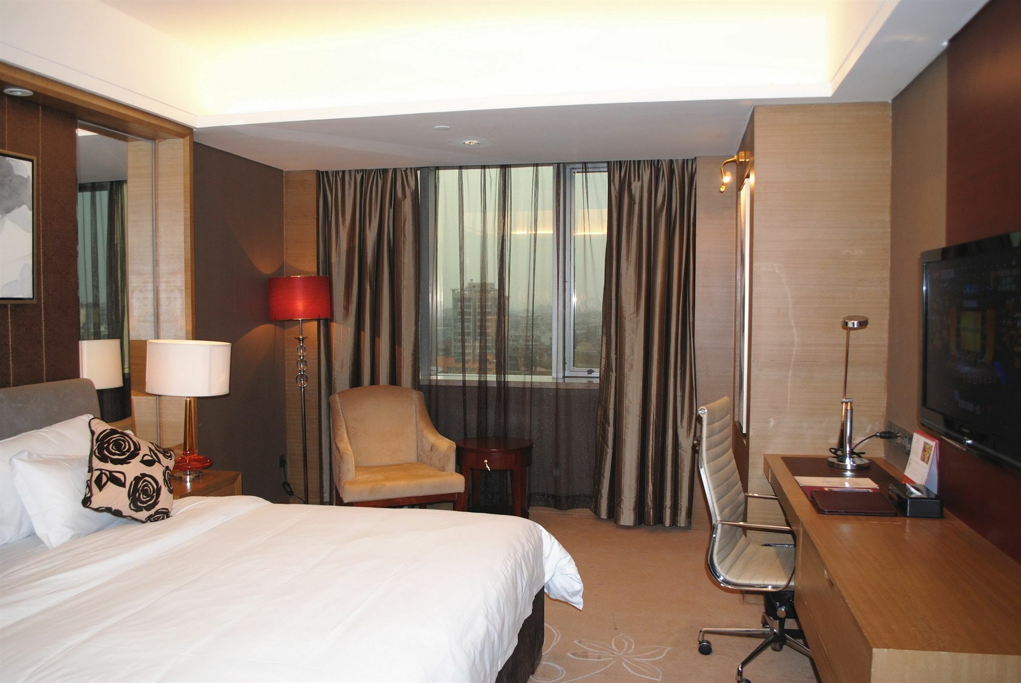 Guangzhou New Century Hotel Exterior foto